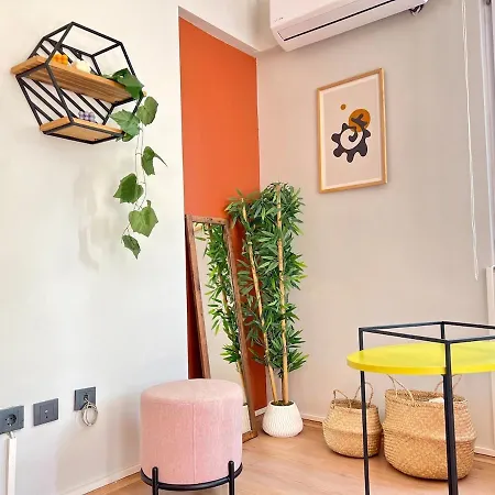 Lejlighed Stylish Cihangir 2br, 3ac, Lift, Building Terrace *
